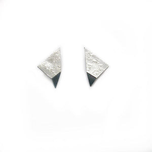 Fold out / triangle earring - laatste stuks